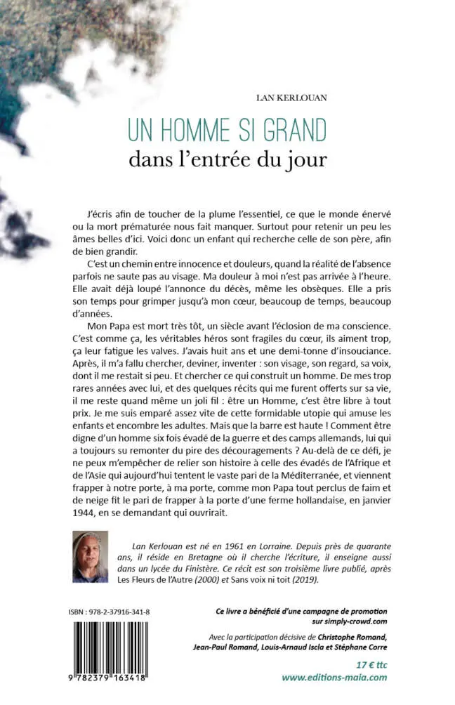 Un homme si grand dans l'entrée du jour – Image 2