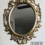 Derrière le miroir